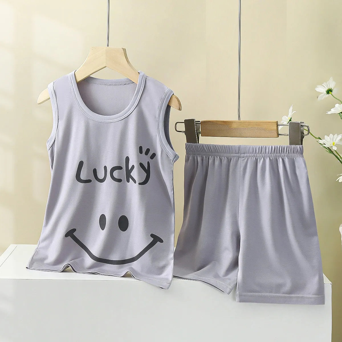 Lucky Smiley Boys and Girls Uniex Summer Outfit