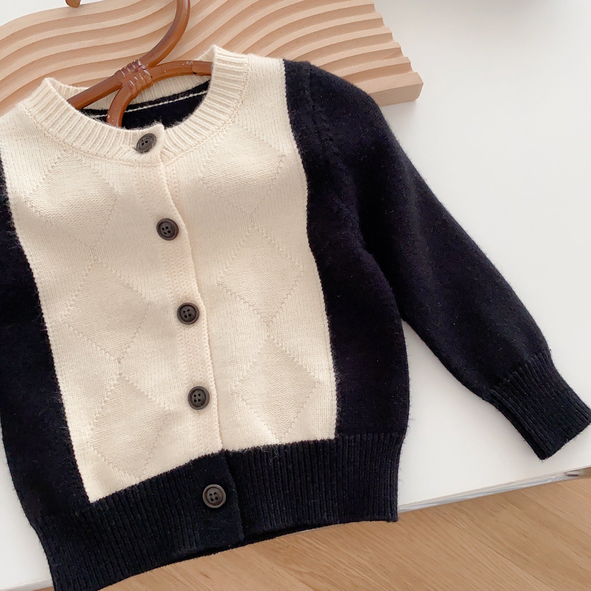 Pull chaud en tricot pour petites filles, col rond, couleur noir et blanc