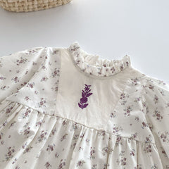 Robe fleurie de printemps pour bébé fille