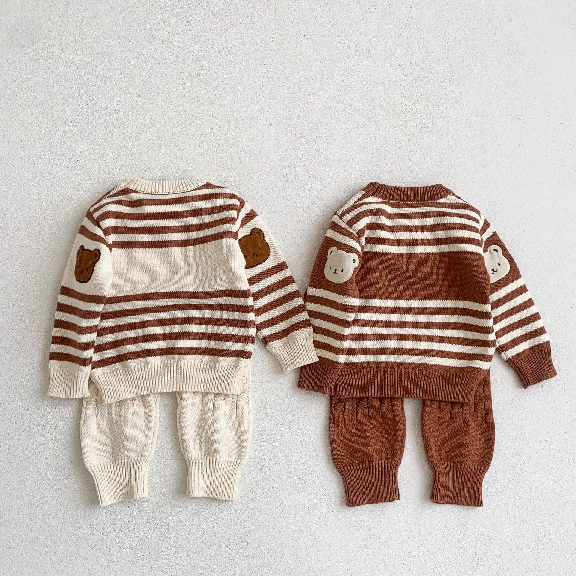 Ensembles rayés de dessin animé de pull tricoté pour bébé