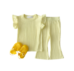 Girl yellow T-shirt bell bottom pants outfits