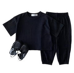 Girls black sportswear T-shirt trousers 2 piece sets