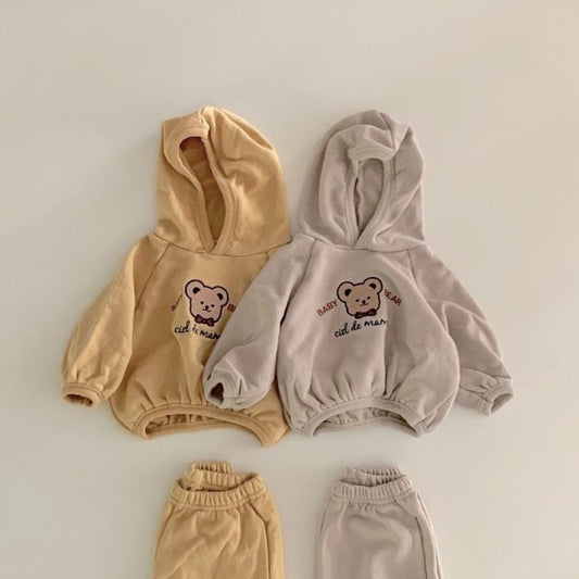 Cartoon bear hooded outfits