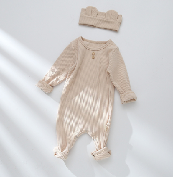 baby's  cotton romper