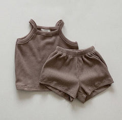 Ensemble short à bretelles gaufré pour bébé