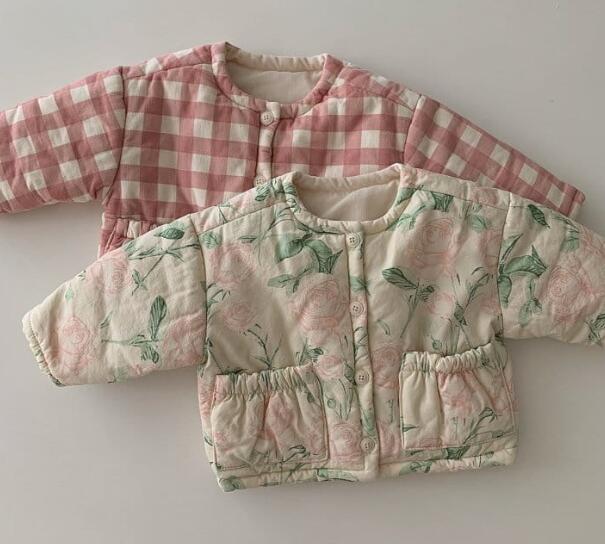 Manteau rembourré à fleurs et carreaux pour bébé