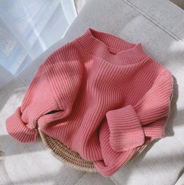 Pull en tricot couleur bonbon pour enfant